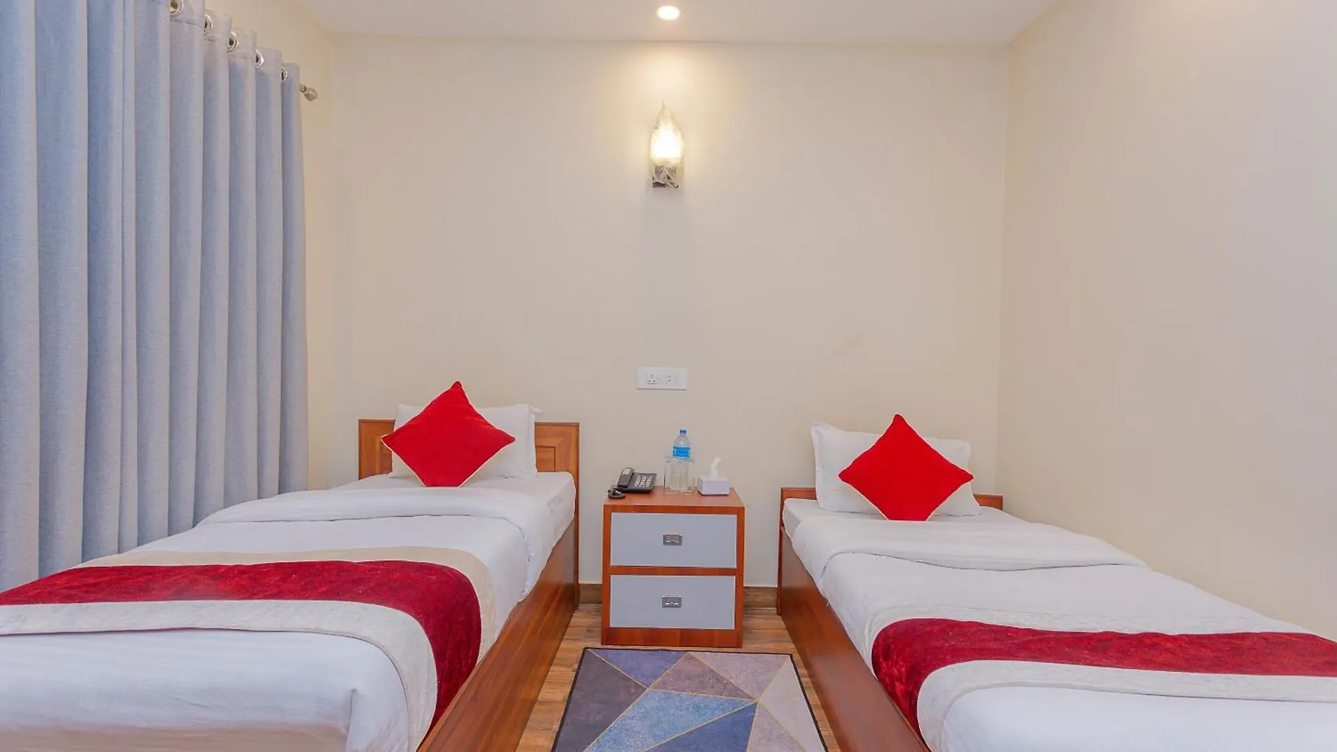 Oyo 799 Hotel Tik Tok Pvt Ltd. Катманду