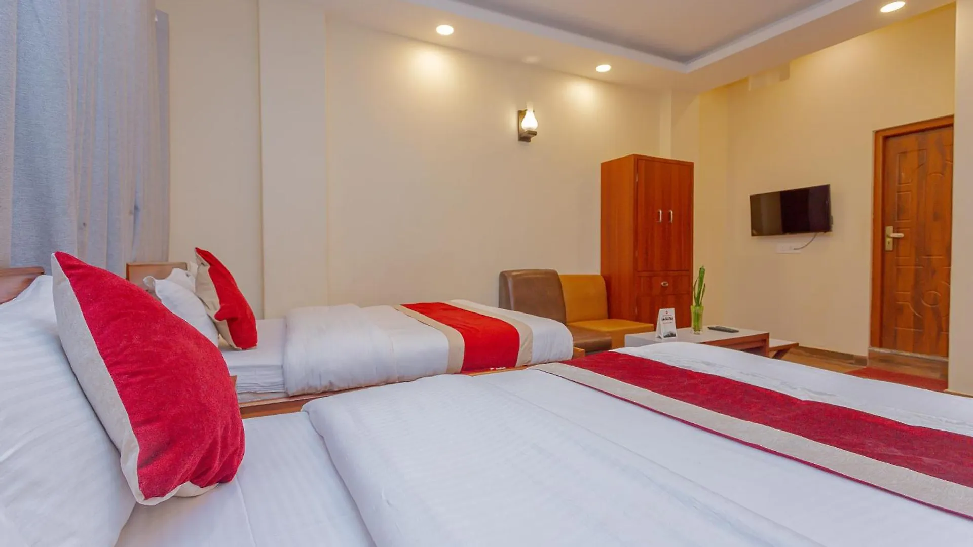 Oyo 799 Hotel Tik Tok Pvt Ltd. Катманду