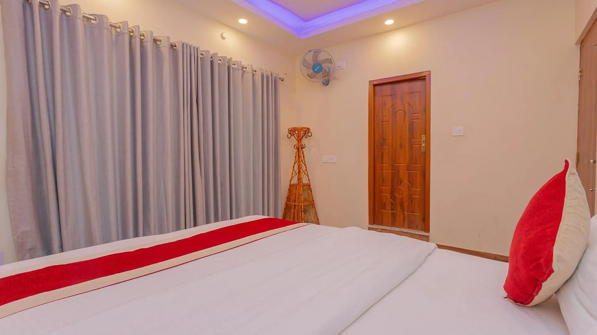 Oyo 799 Hotel Tik Tok Pvt Ltd. Катманду